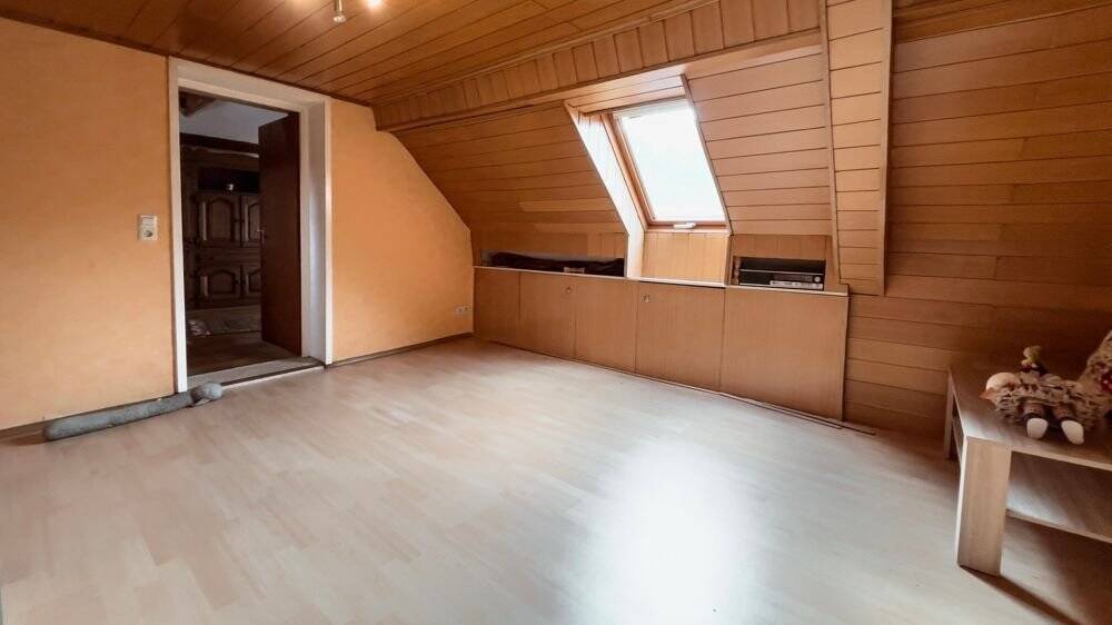 Bauernhaus, Landhaus Rockenhausen - 5 Zimmer, 140 m&sup2;, 129.000&euro; | Angebot:25728425