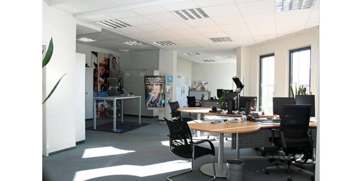 Gewerbeobjekt Kaiserslautern Innenstadt - 9 Zimmer, 6.720&euro; | Angebot:25800229