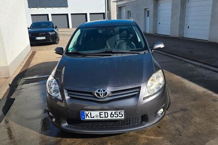 Toyota Auris 260.000 km 3.100 &euro; Mackenbach 67686
