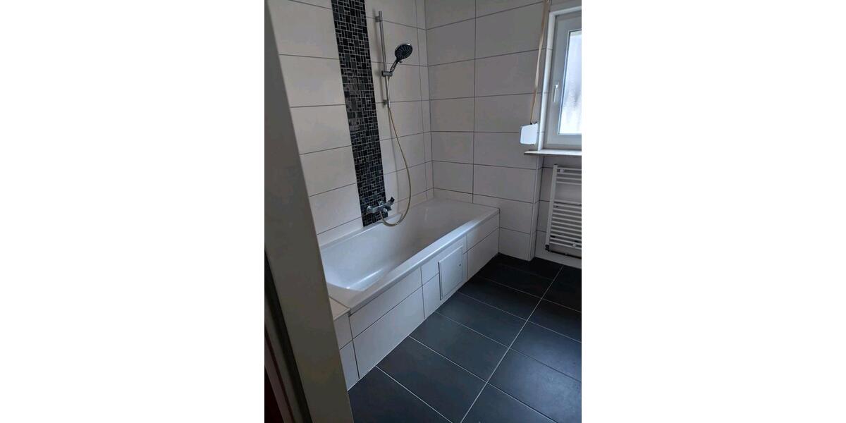 Etagenwohnung Hinterweidenthal - 1 Zimmer, 120 m&sup2;, 1.100&euro; | Angebot:27597087