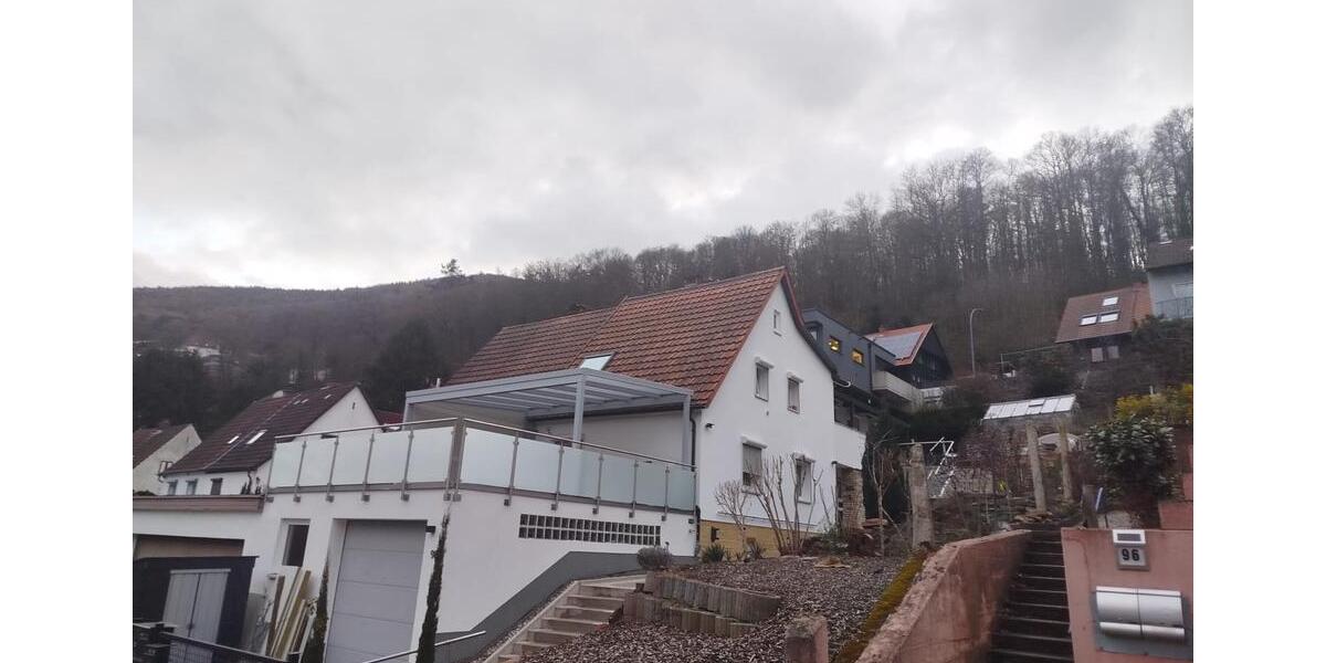 Dachgeschoßwohnung Neustadt an der Weinstraße Diedesfeld - 3 Zimmer, 60 m&sup2;, 1.220&euro; | Angebot:25945452