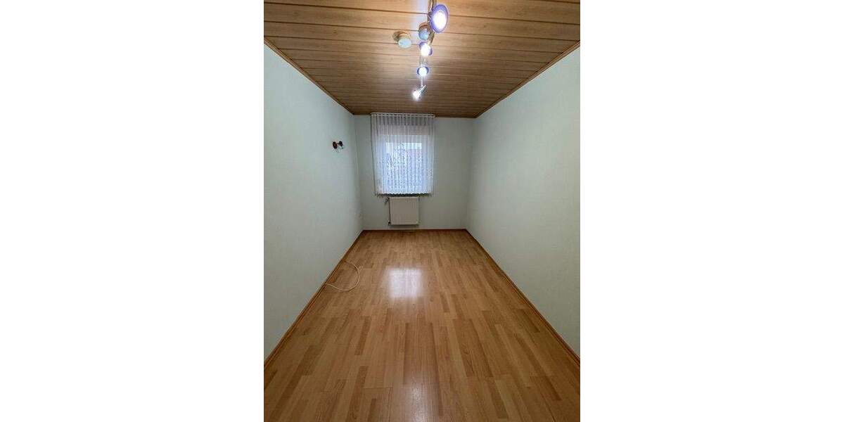 Mehrfamilienhaus, Wohnhaus Ramstein-Miesenbach Ramstein - 8 Zimmer, 185 m&sup2;, 398.000&euro; | Angebot:24435314