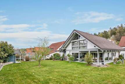 Haus zum Kaufen in Hochspeyer 759.000 € 254 m² 6 zimmer