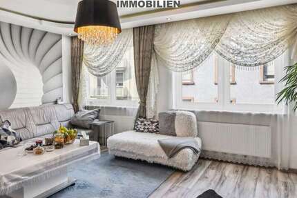 Haus zum Kaufen in Kaiserslautern 549.000 € 194 m² 5 zimmer