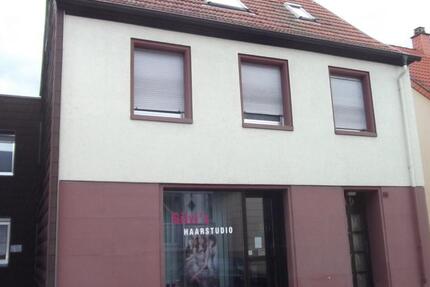 Haus Hochspeyer - 8 Zimmer, 194 m&sup2;, 289.000&euro; | Angebot:24681064