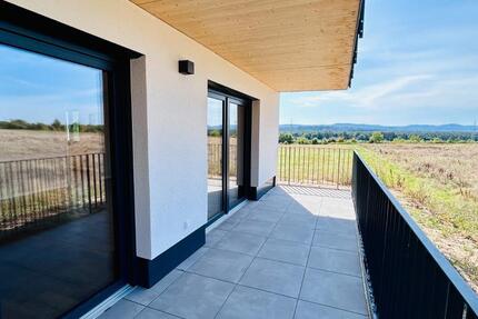 Top Modernes 3 Zimmer Niedrigenergie Apartment mit großzügigem Balkon & Aufzug in Top Lage mit tollem Blick ins Grüne in Weilerbach als Erstbezug 3 zimmer