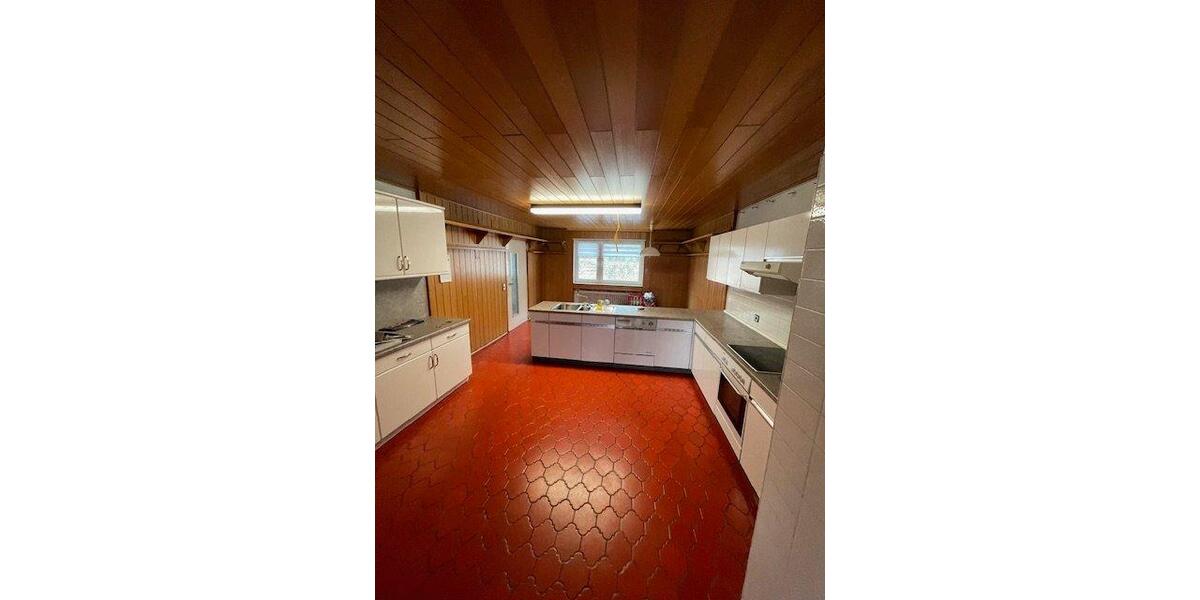 Einfamilienhaus Rammelsbach - 12 Zimmer, 370 m&sup2;, 1.500&euro; | Angebot:26302519