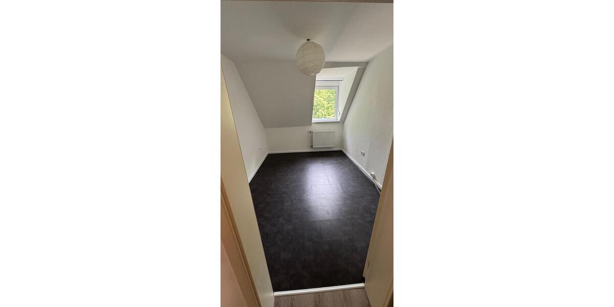 Etagenwohnung Kaiserslautern Betzenberg - 5 Zimmer, 62 m&sup2;, 770&euro; | Angebot:26585095