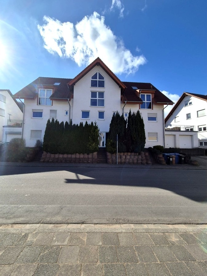 vermietetes Reihenendhaus mit kleinem Grundstück als lukrative Investitionsmöglichkeit 5 zimmer
