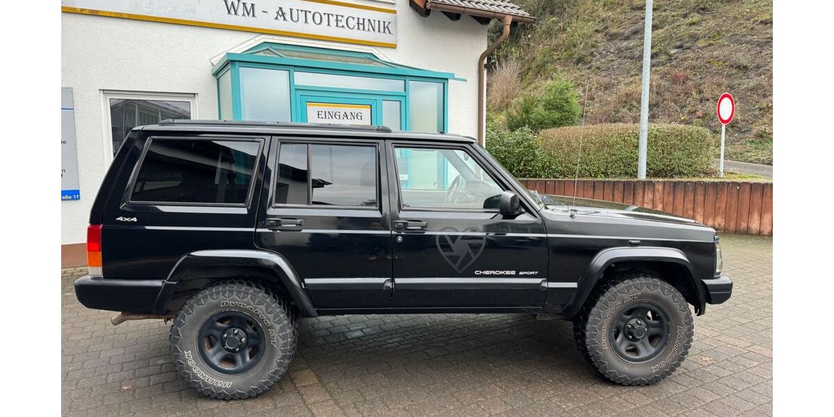 Jeep Cherokee 152.244 km 5.980 € Winnweiler 67722