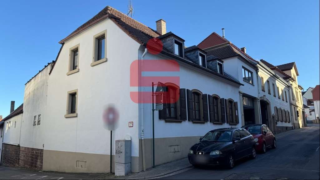 Etagenwohnung Bad Dürkheim - 8 Zimmer, 210 m&sup2;, 280.000&euro; | Angebot:25200427