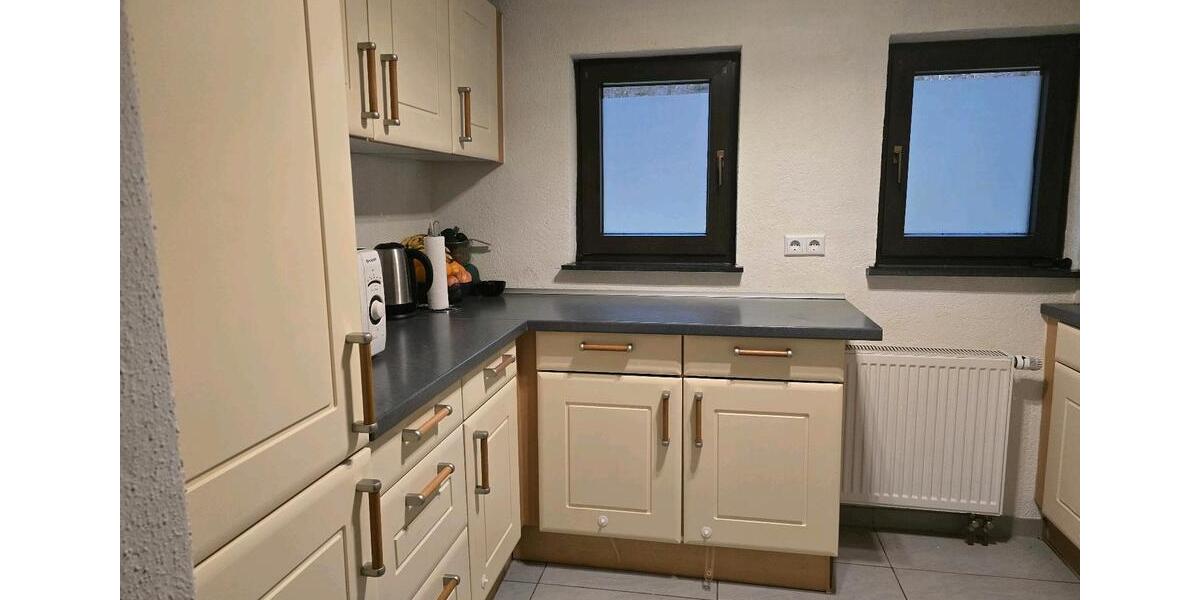 Etagenwohnung Hermersberg - 3 Zimmer, 120 m&sup2;, 1.200&euro; | Angebot:25398590