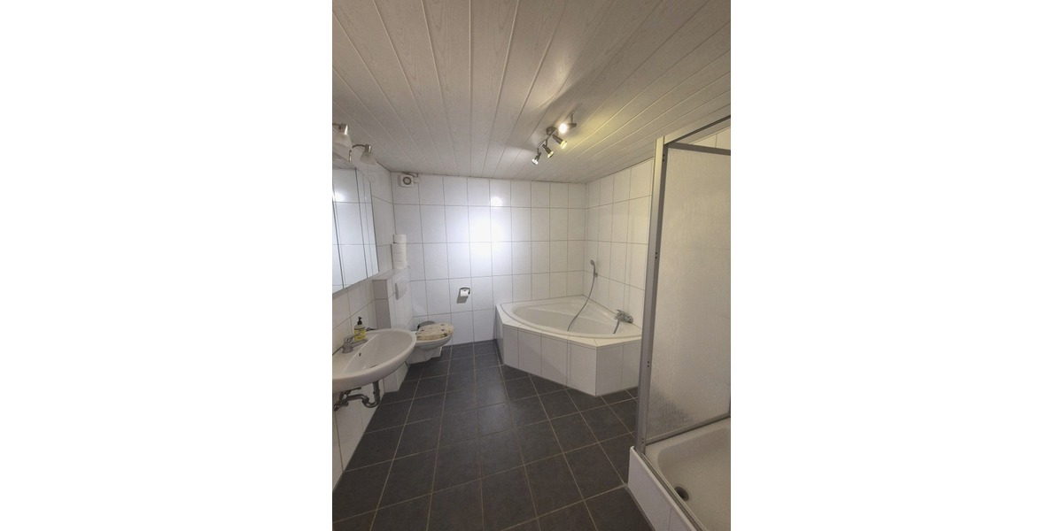 Ideales Kapitalanlageobjekt, RMH perfekt für den amerikanischen Wohnungsmarkt - Reihenmittelhaus Queidersbach | Angebot:21199576