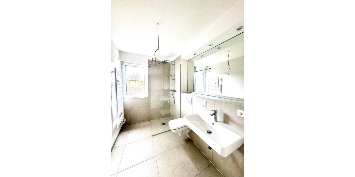 Etagenwohnung Kaiserslautern Innenstadt - 3 Zimmer, 90 m&sup2;, 1.150&euro; | Angebot:26308491