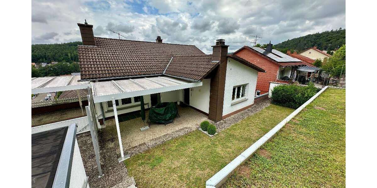 Einfamilienhaus Waldfischbach - 5 Zimmer, 151 m&sup2;, 219.000&euro; | Angebot:26361315