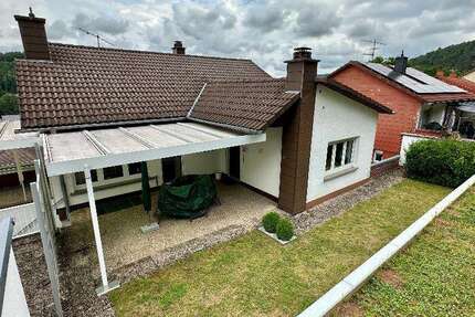 Haus Waldfischbach - 5 Zimmer, 151 m&sup2;, 219.000&euro; | Angebot:26361315