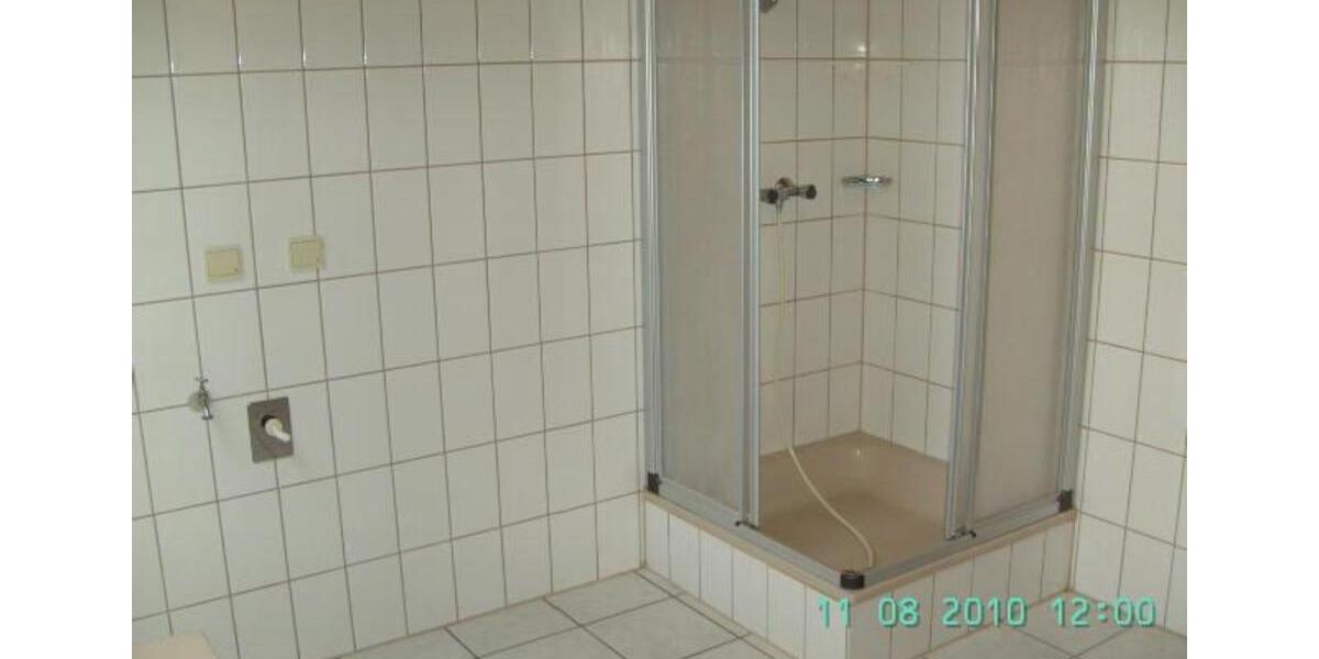 Dachgeschoßwohnung Wolfstein - 3 Zimmer, 92 m&sup2;, 700&euro; | Angebot:25842208