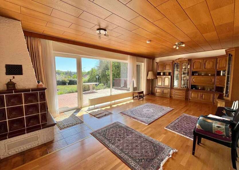 Haus zum Kaufen in Homburg 449.000 € 257 m²