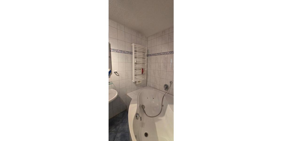 Etagenwohnung Kaiserslautern Bahnheim - 3.5 Zimmer, 93 m&sup2;, 219.000&euro; | Angebot:26552223
