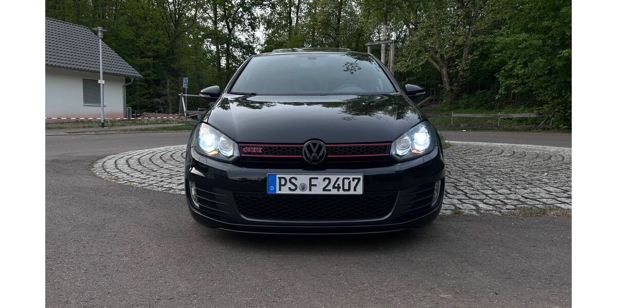 VW Golf 184.000 km 8.000 &euro; Pirmasens 66953