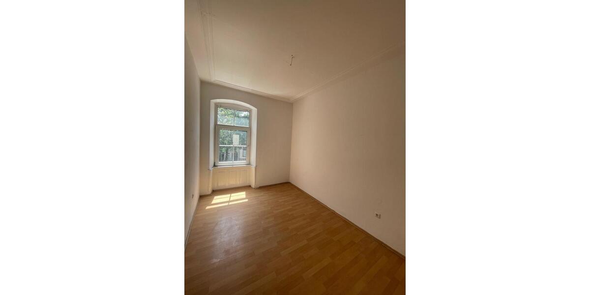 Etagenwohnung Pirmasens - 4 Zimmer, 90 m&sup2;, 550&euro; | Angebot:24436165