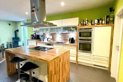 Wohnung Battweiler - 4 Zimmer, 135 m&sup2;, 1.000&euro; | Angebot:26491055