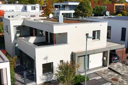 Haus zum Kaufen in Kaiserslautern 1.175.000 € 236.78 m² 5 zimmer