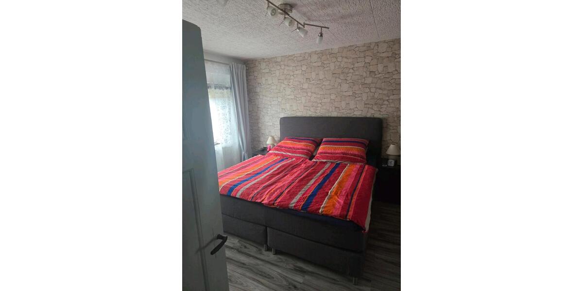 Einfamilienhaus Katzweiler - 3 Zimmer, 75 m&sup2;, 750&euro; | Angebot:26693064