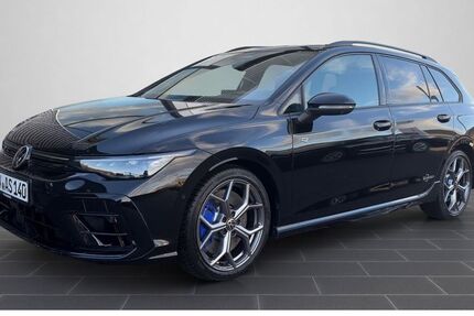 VW Golf 7.900 km 63.970 &euro; Neustadt a.d. Weinstraße 67433