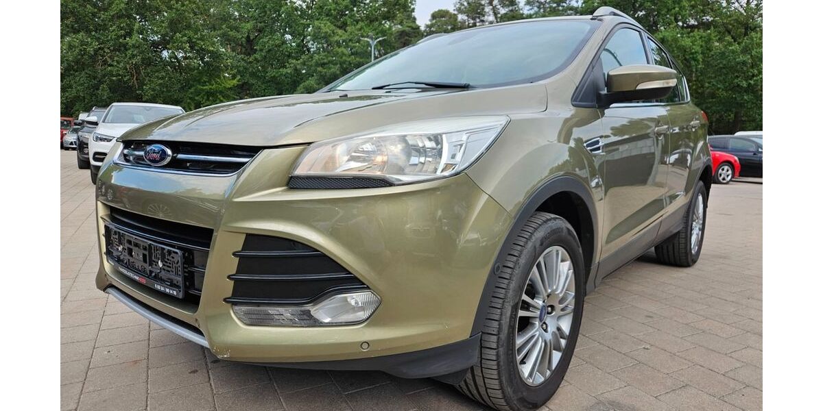 Ford Kuga 121.444 km 8.950 &euro; Lachen-Speyerdorf 67435