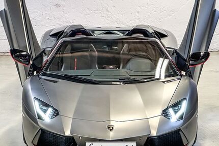 Lamborghini Aventador 11.952 km 349.500 &euro; Waldfischbach-Burgalben 67714
