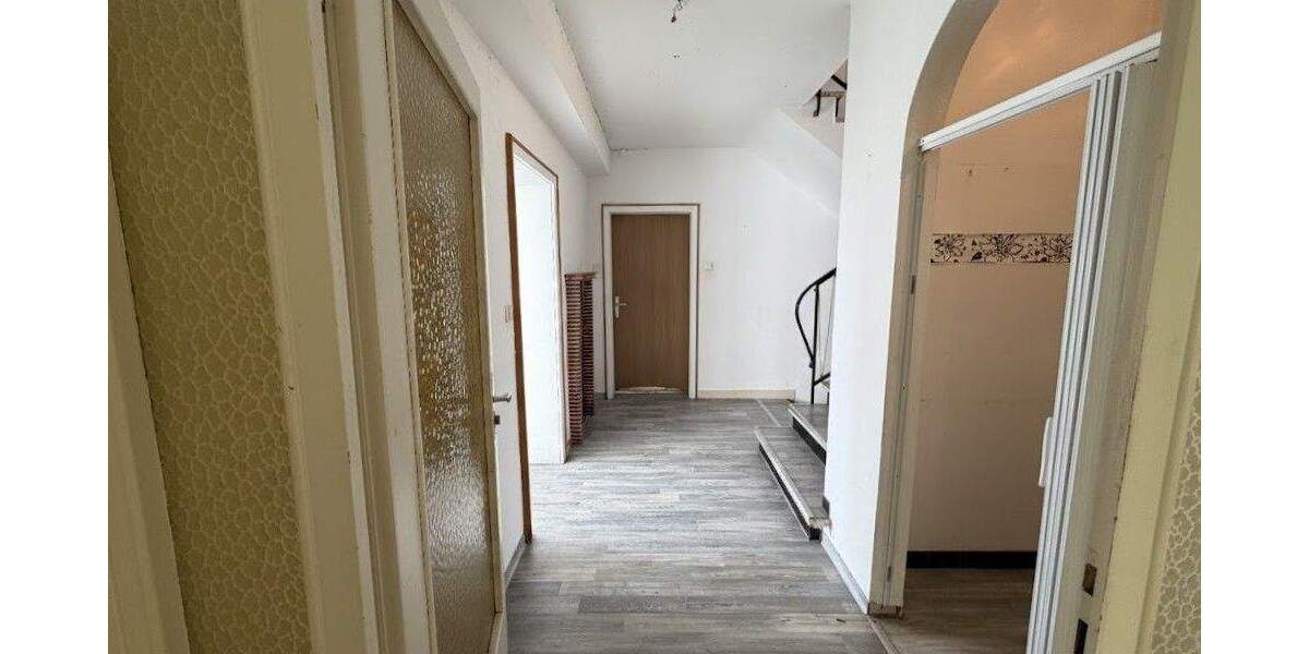 Einfamilienhaus Otterberg - 5 Zimmer, 133 m&sup2;, 195.000&euro; | Angebot:25821164