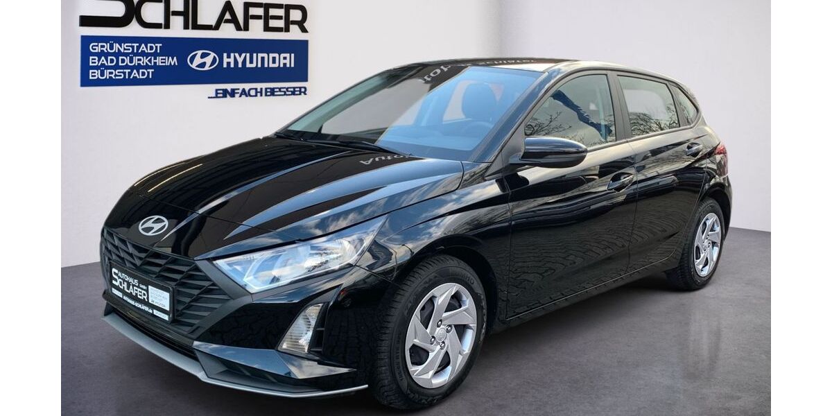 Hyundai i20 11.105 km 15.980 &euro; Bad Dürkheim 67098