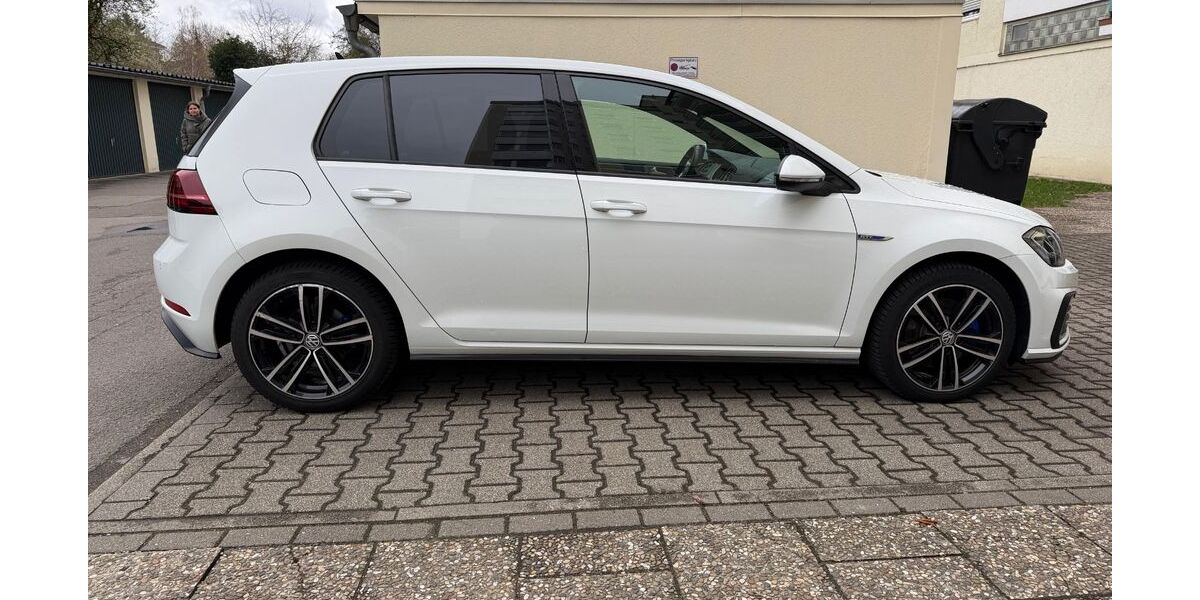 VW Golf 140.865 km 13.000 &euro; Pirmasens 66955