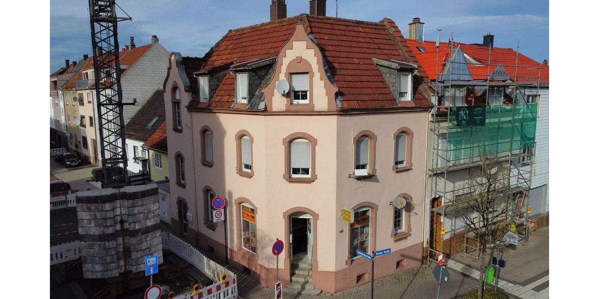 Mehrfamilienhaus, Wohnhaus Pirmasens Innenstadt - 8 Zimmer, 143 m&sup2;, 130.000&euro; | Angebot:24847000