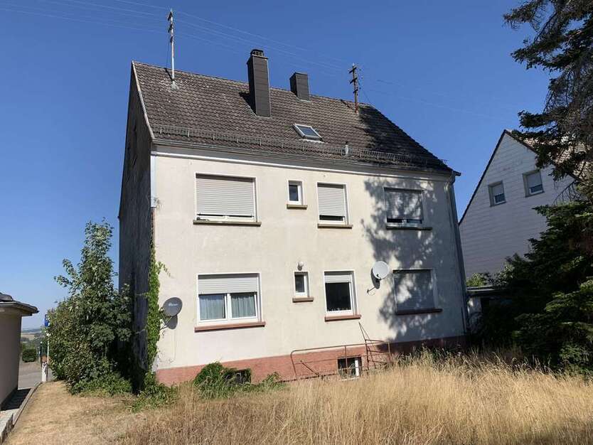 Haus zum Kaufen in Pirmasens 157.000 € 180 m²