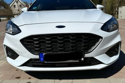 Ford Focus 59.000 km 12.000 &euro; Brücken 66904