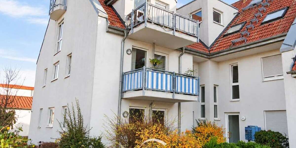 Etagenwohnung Kallstadt - 3 Zimmer, 109 m&sup2;, 880&euro; | Angebot:27644357