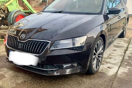 Skoda Superb 144.000 km 19.500 &euro; Pirmasens 66954