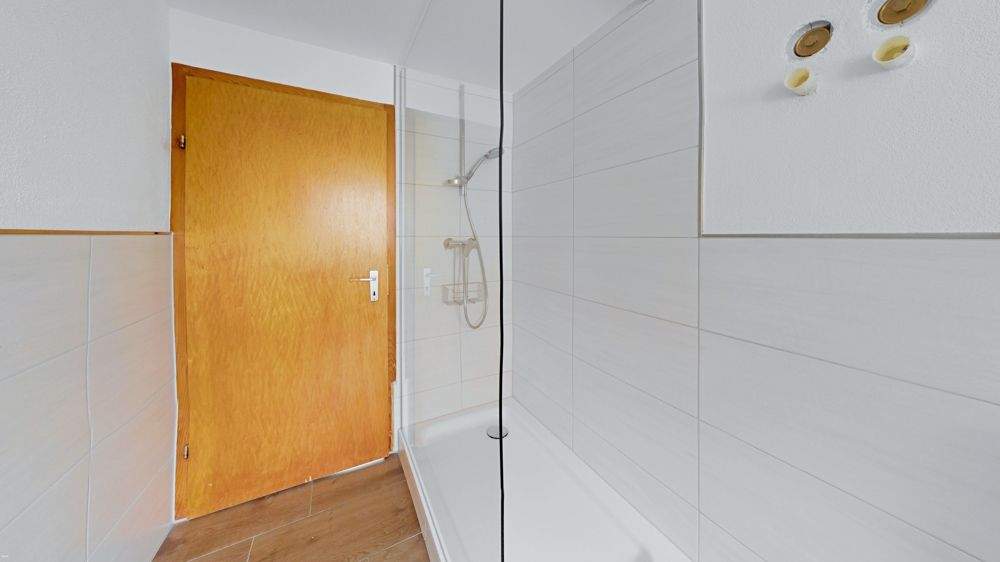 Mehrfamilienhaus, Wohnhaus Steinwenden - 8 Zimmer, 230 m&sup2;, 349.000&euro; | Angebot:25680348