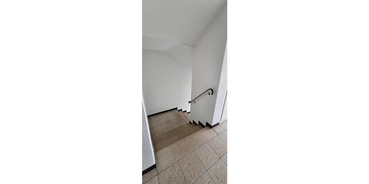 Etagenwohnung Kaiserslautern Bahnheim - 3.5 Zimmer, 93 m&sup2;, 219.000&euro; | Angebot:26552223