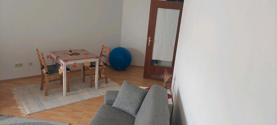Erdgeschoßwohnung Kaiserslautern Bahnheim - 1 Zimmer, 45 m&sup2;, 416&euro; | Angebot:26271421