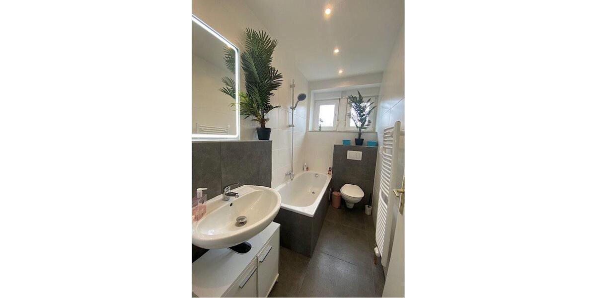 Einfamilienhaus Pirmasens - 4 Zimmer, 140 m&sup2;, 1.160&euro; | Angebot:26639487
