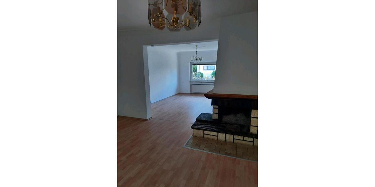 Einfamilienhaus Ramstein-Miesenbach Miesenbach - 6 Zimmer, 190 m&sup2;, 450.000&euro; | Angebot:24700275