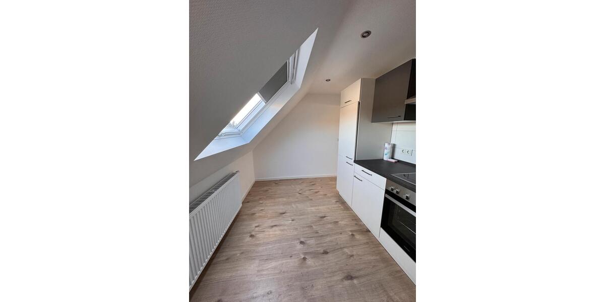 Dachgeschoßwohnung Mackenbach - 2 Zimmer, 67 m&sup2;, 900&euro; | Angebot:26271418