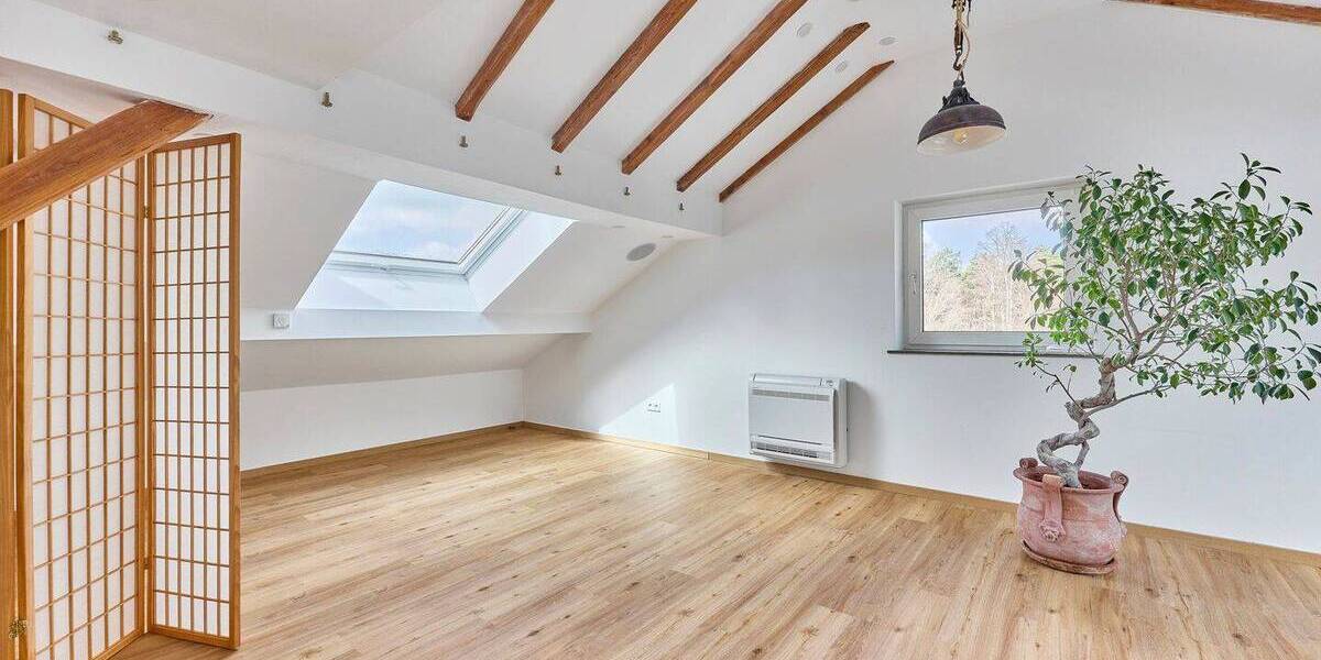 Mehrfamilienhaus, Wohnhaus Kaiserslautern Dansenberg - 9 Zimmer, 231 m&sup2;, 545.000&euro; | Angebot:26189977