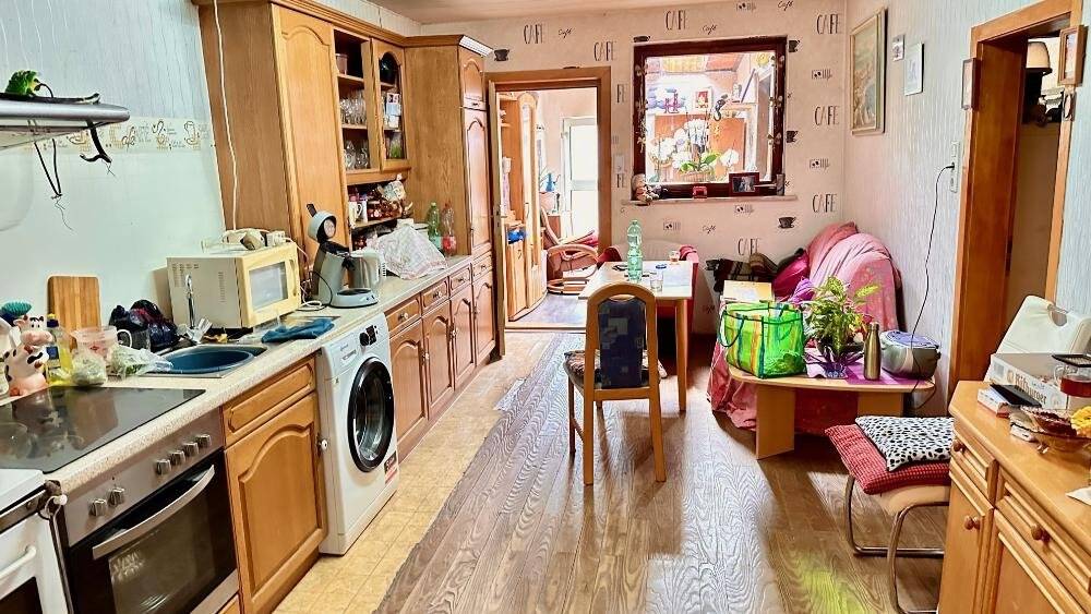 Mehrfamilienhaus, Wohnhaus Göllheim - 4 Zimmer, 81 m&sup2;, 145.000&euro; | Angebot:25674391