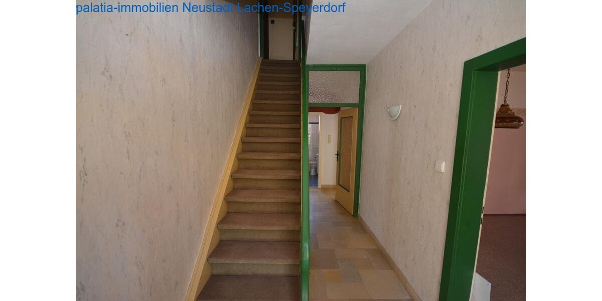 Wohnen für 2 Familien unterhalb der Burg - Burg Neidenfels | Angebot:26058106