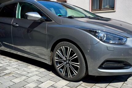 Hyundai i40 149.273 km 9.700 &euro; Rosenkopf 66894