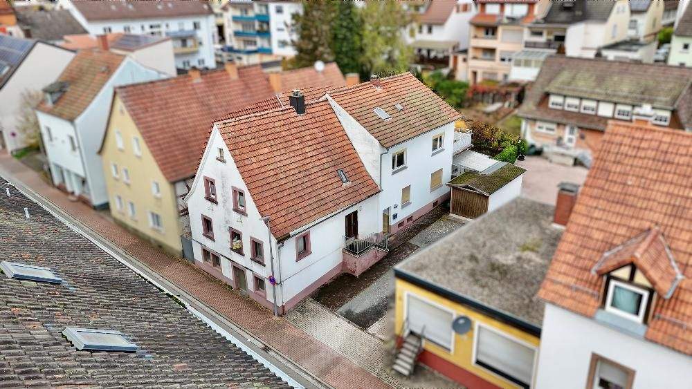 +++Gebäudeensemble: Einfamilienhaus und Zweifamilienhaus mit Garage und Garten im Herzen von Rodalben+++ 1 zimmer